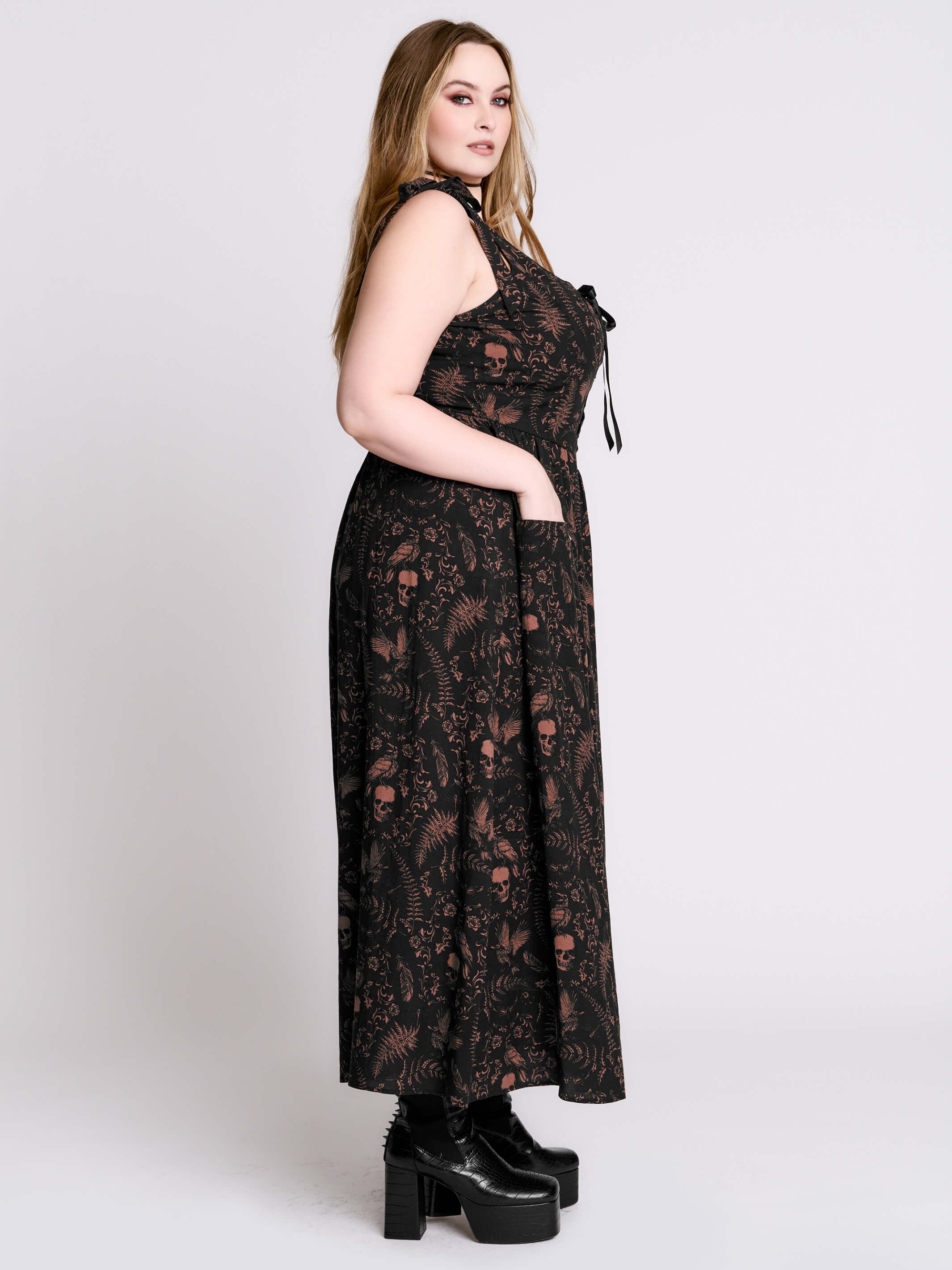 ANTIQUE SKULL SUN DRESS