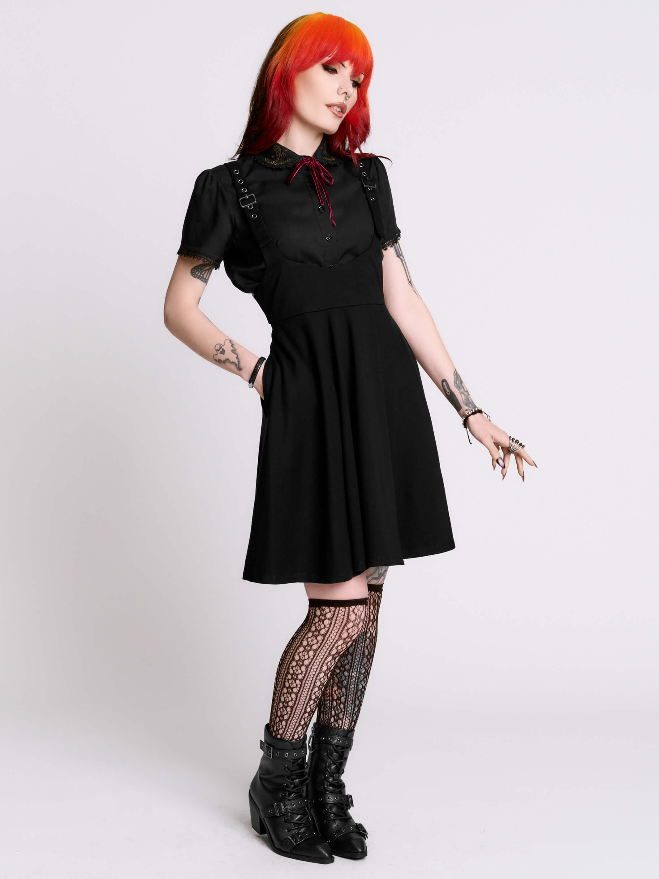 BLACK JUMPER
