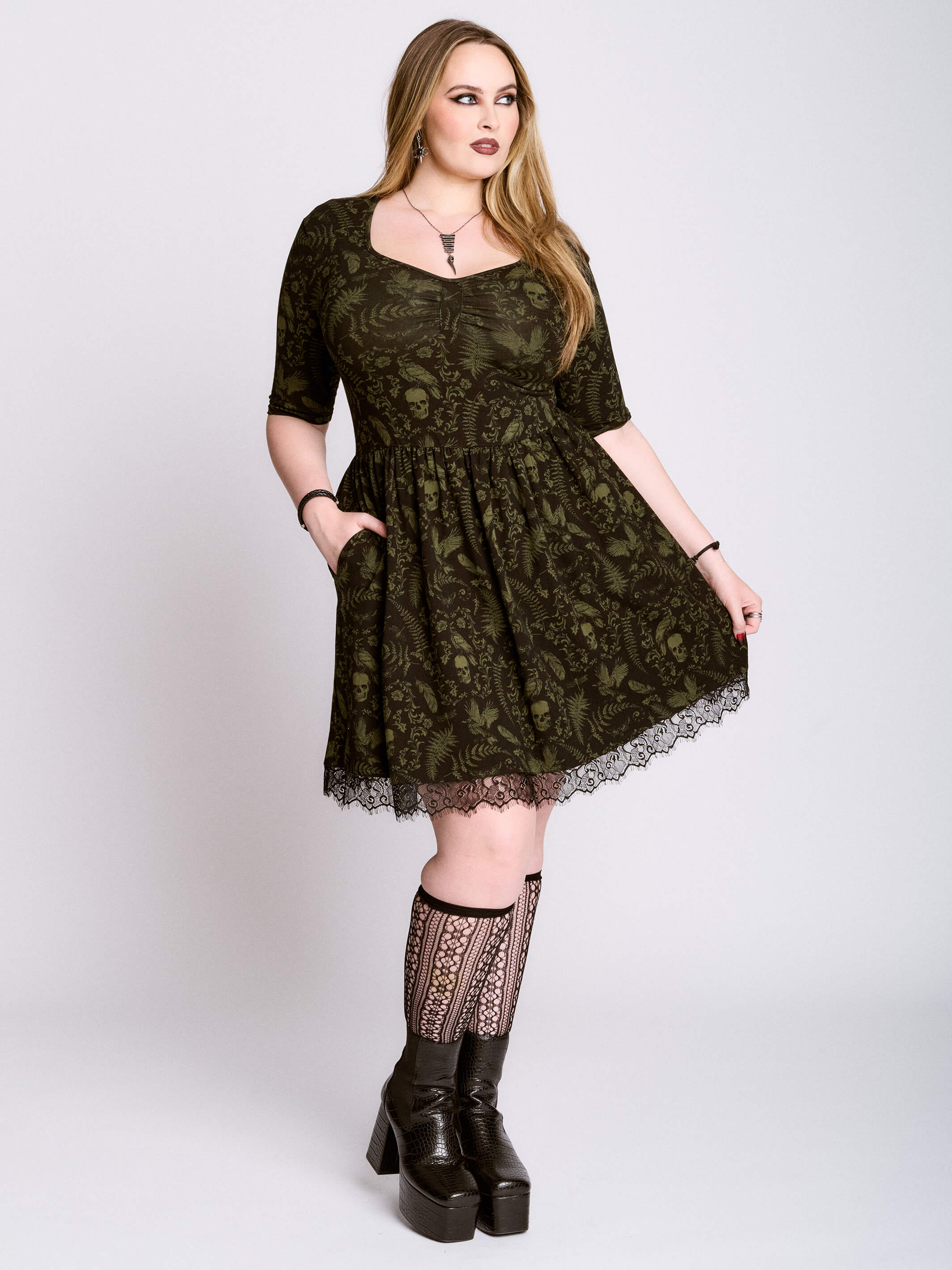 GILDED AGE SWEETHEART DRESS