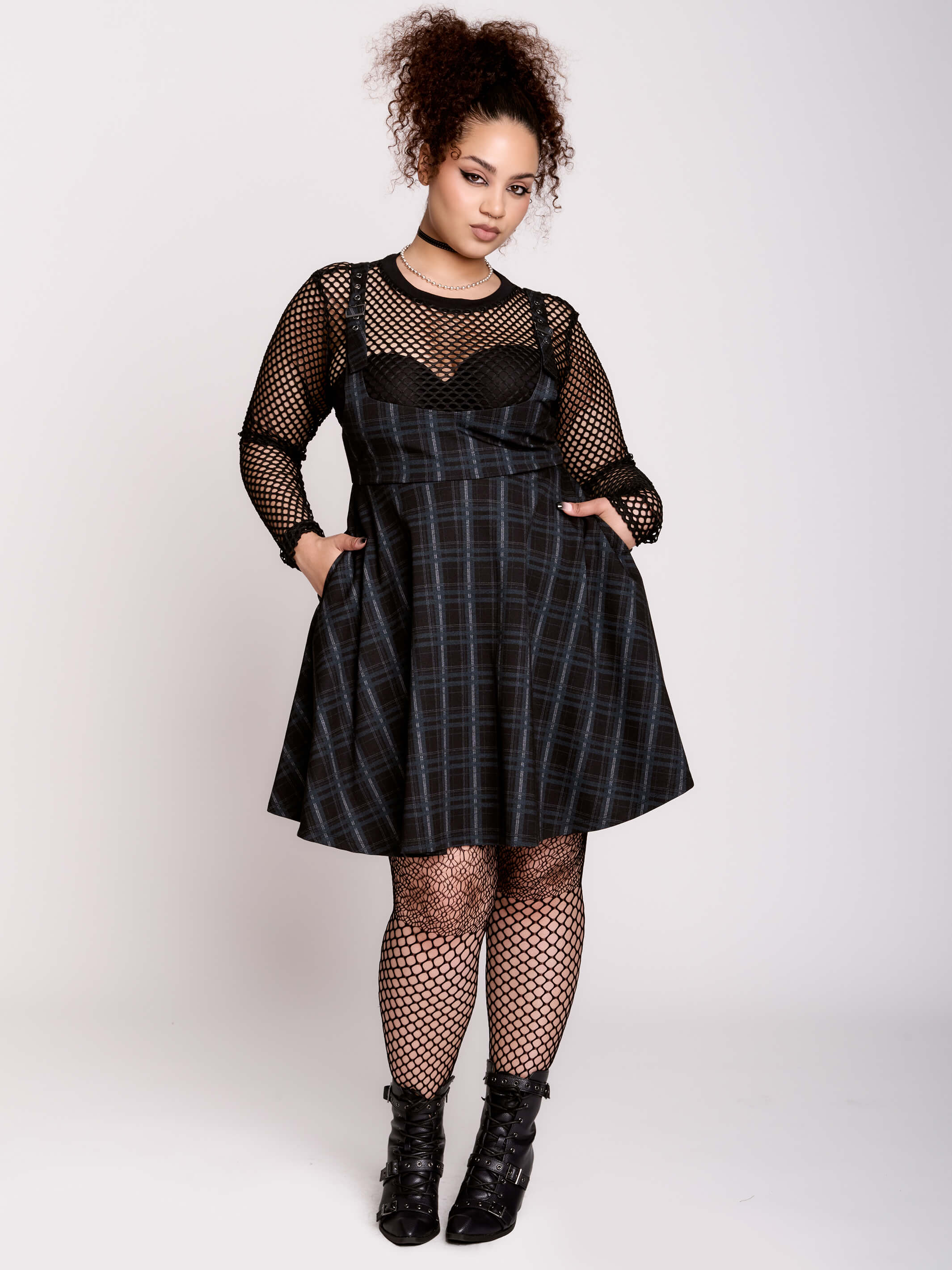 Lichen Pinafore
