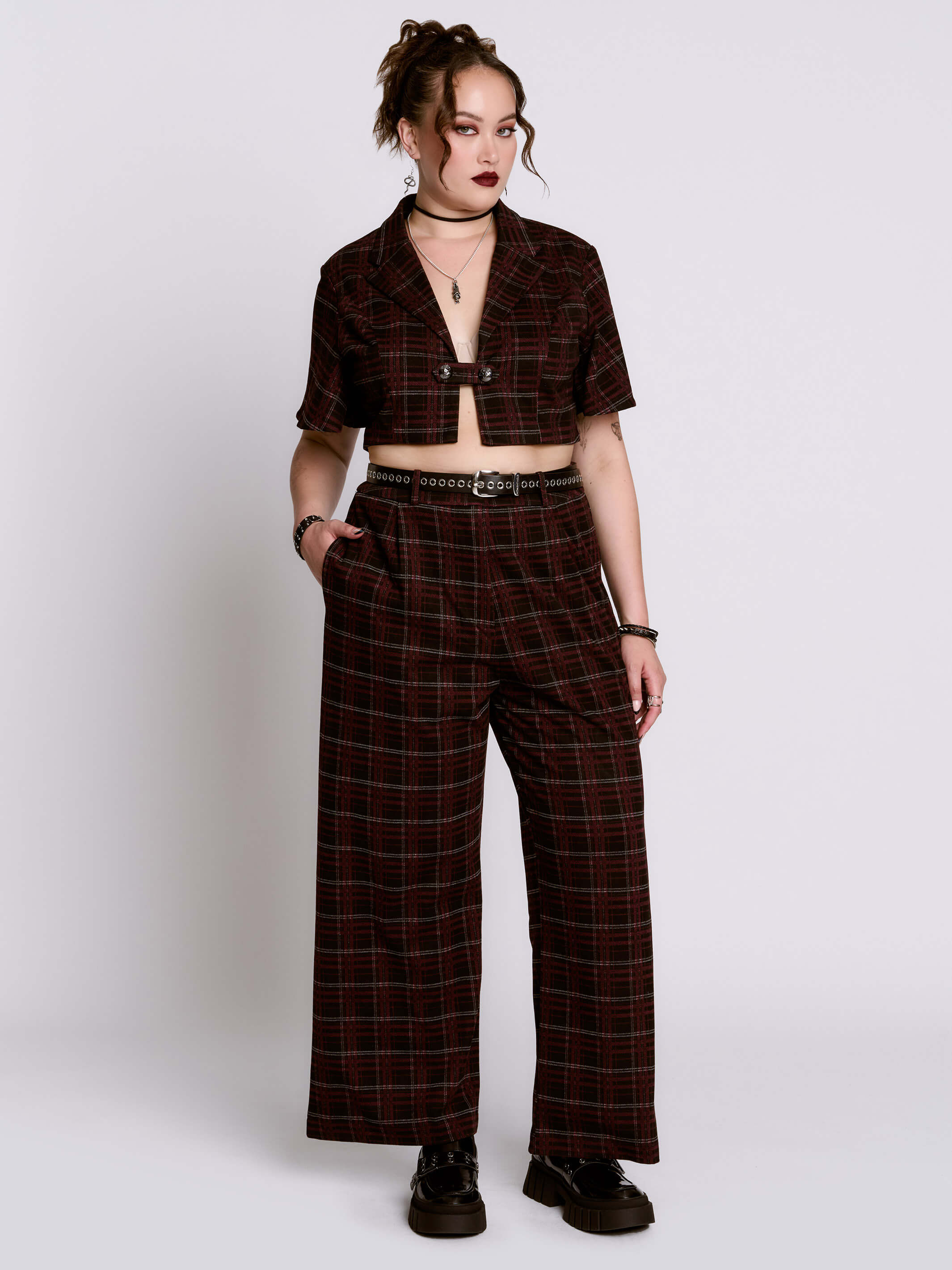 OXBLOOD PLAID CAPELET