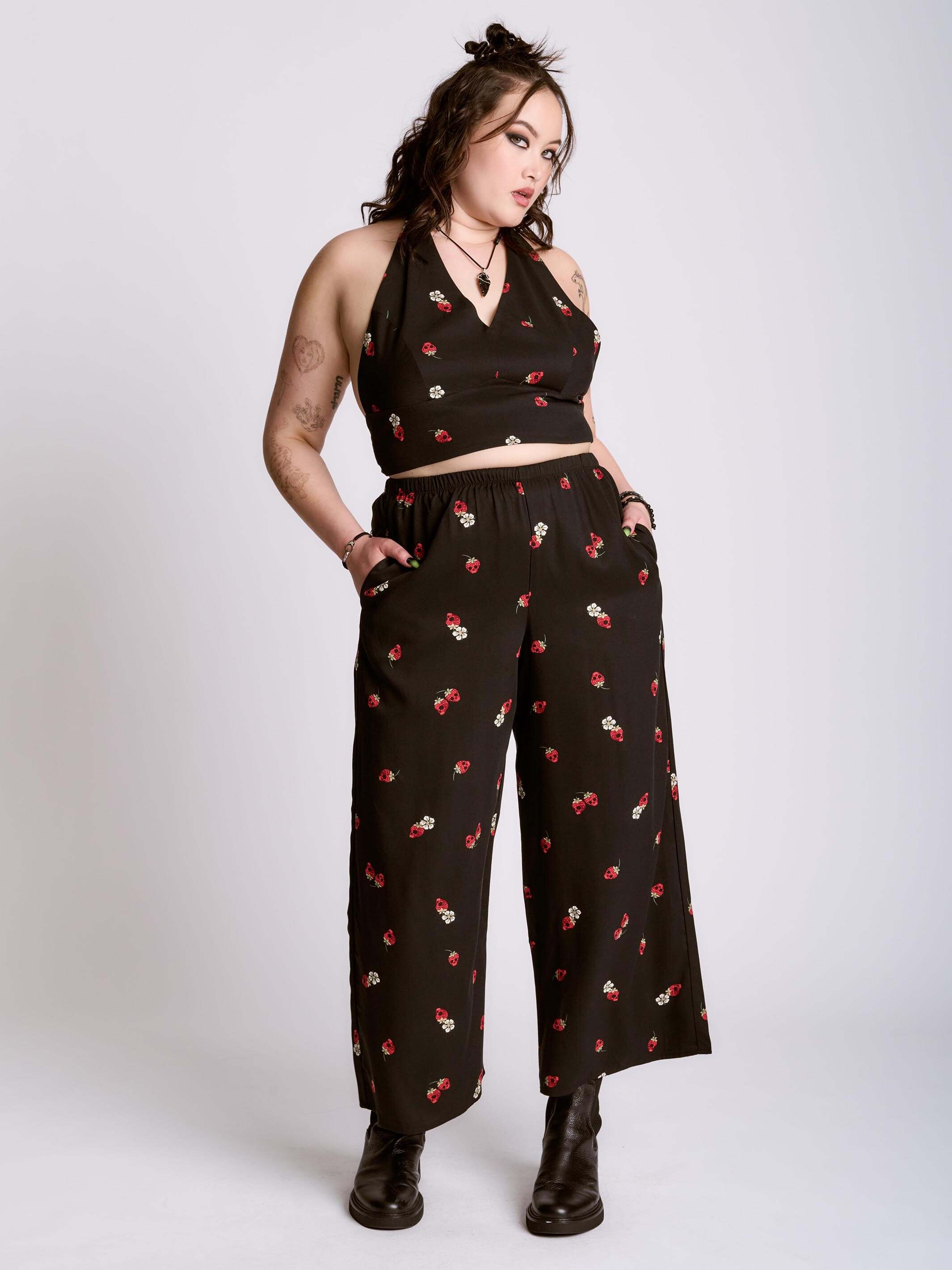 STRAWBERRY SKULL PALAZZO PANTS