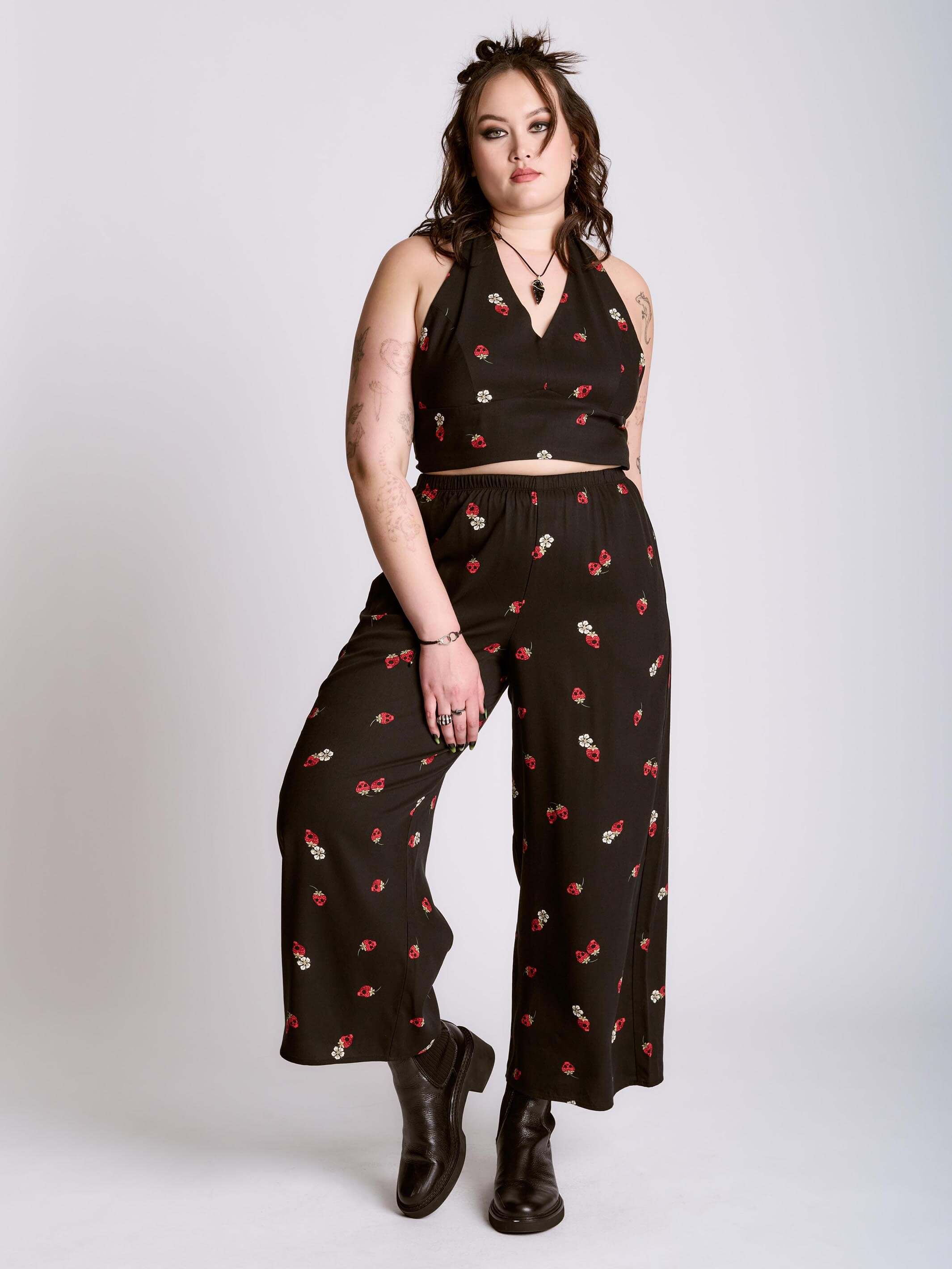 STRAWBERRY SKULL PALAZZO PANTS