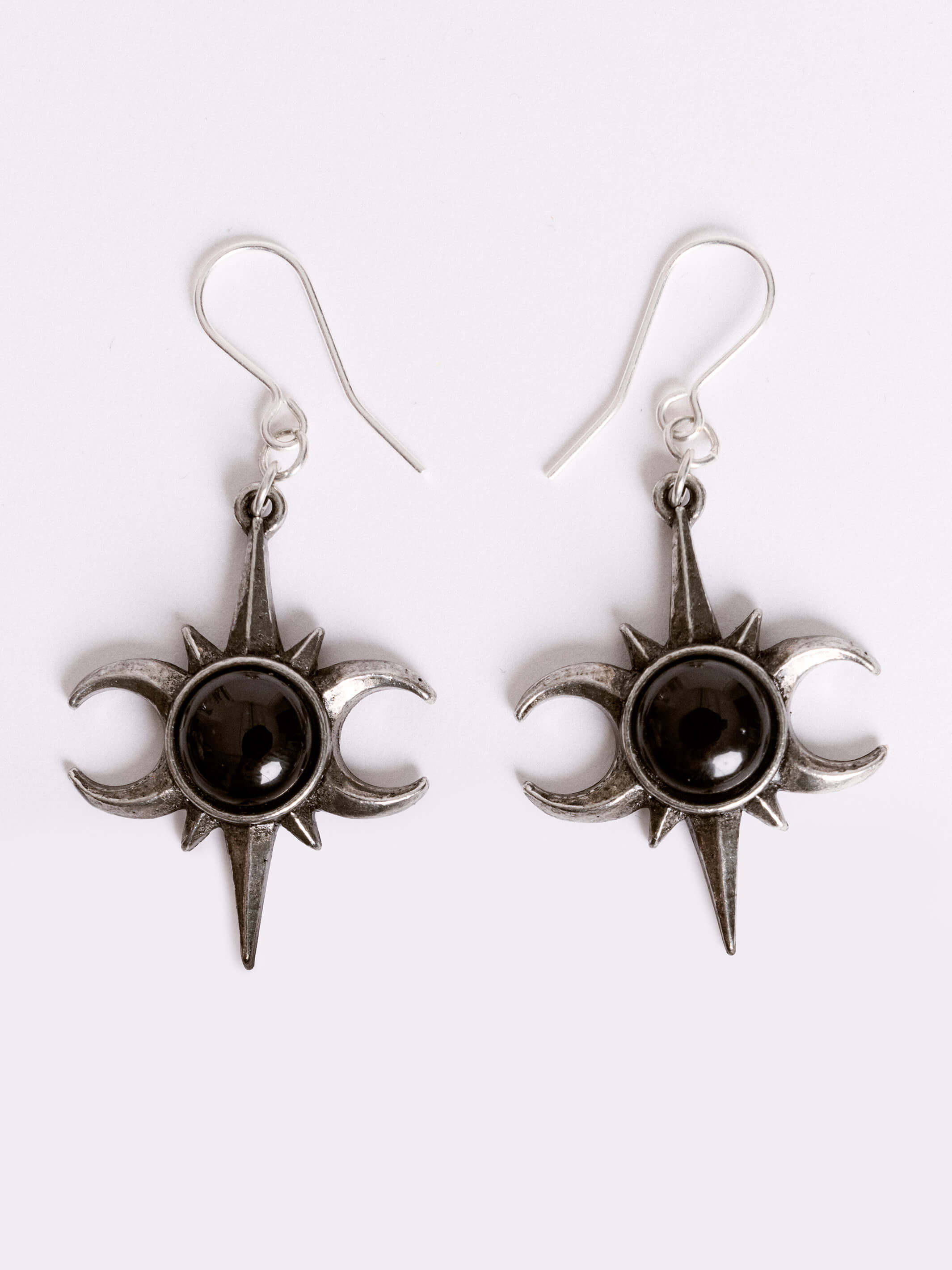 TRIPLE MOON EARRING