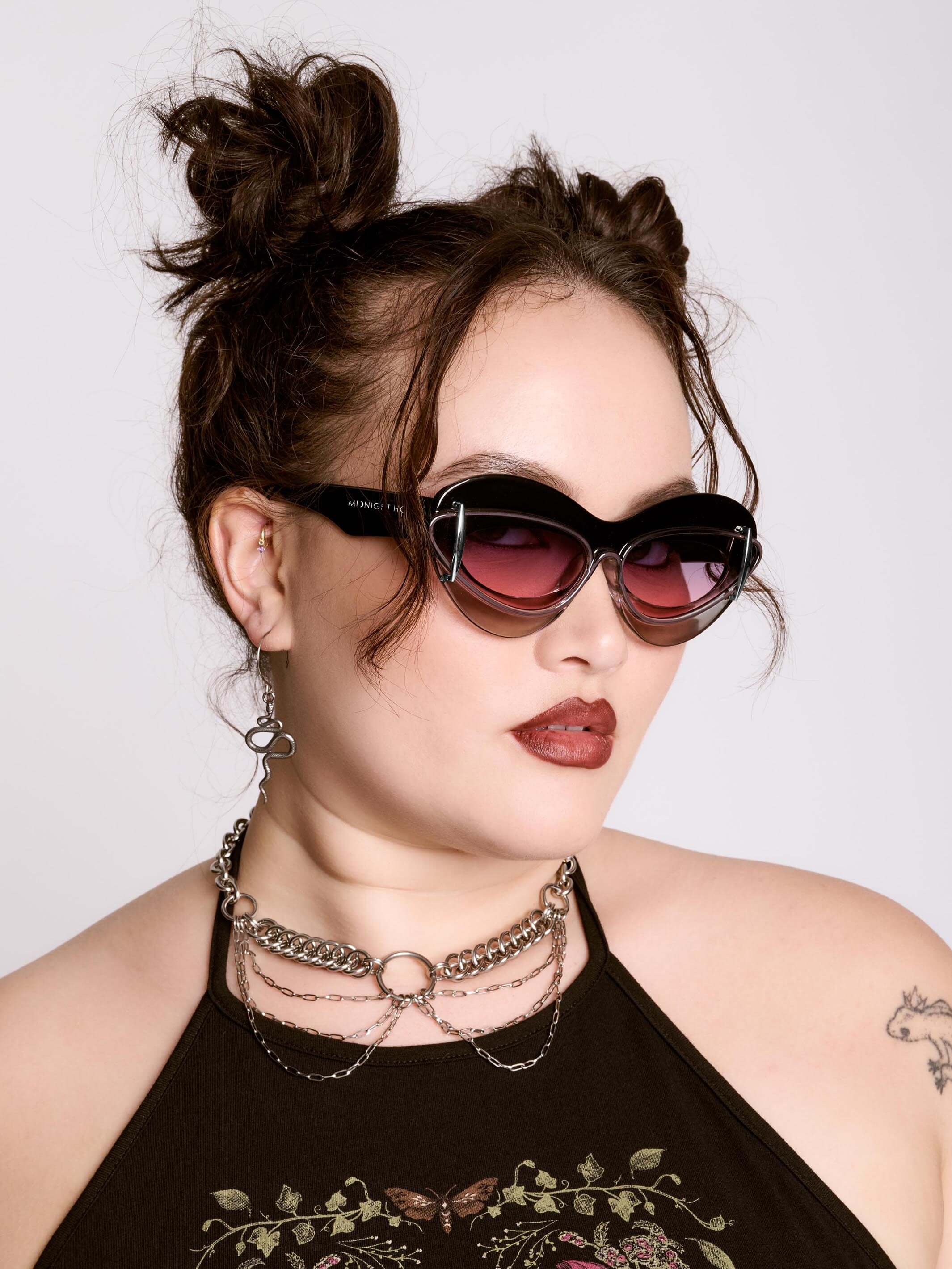 that girl sunglasses