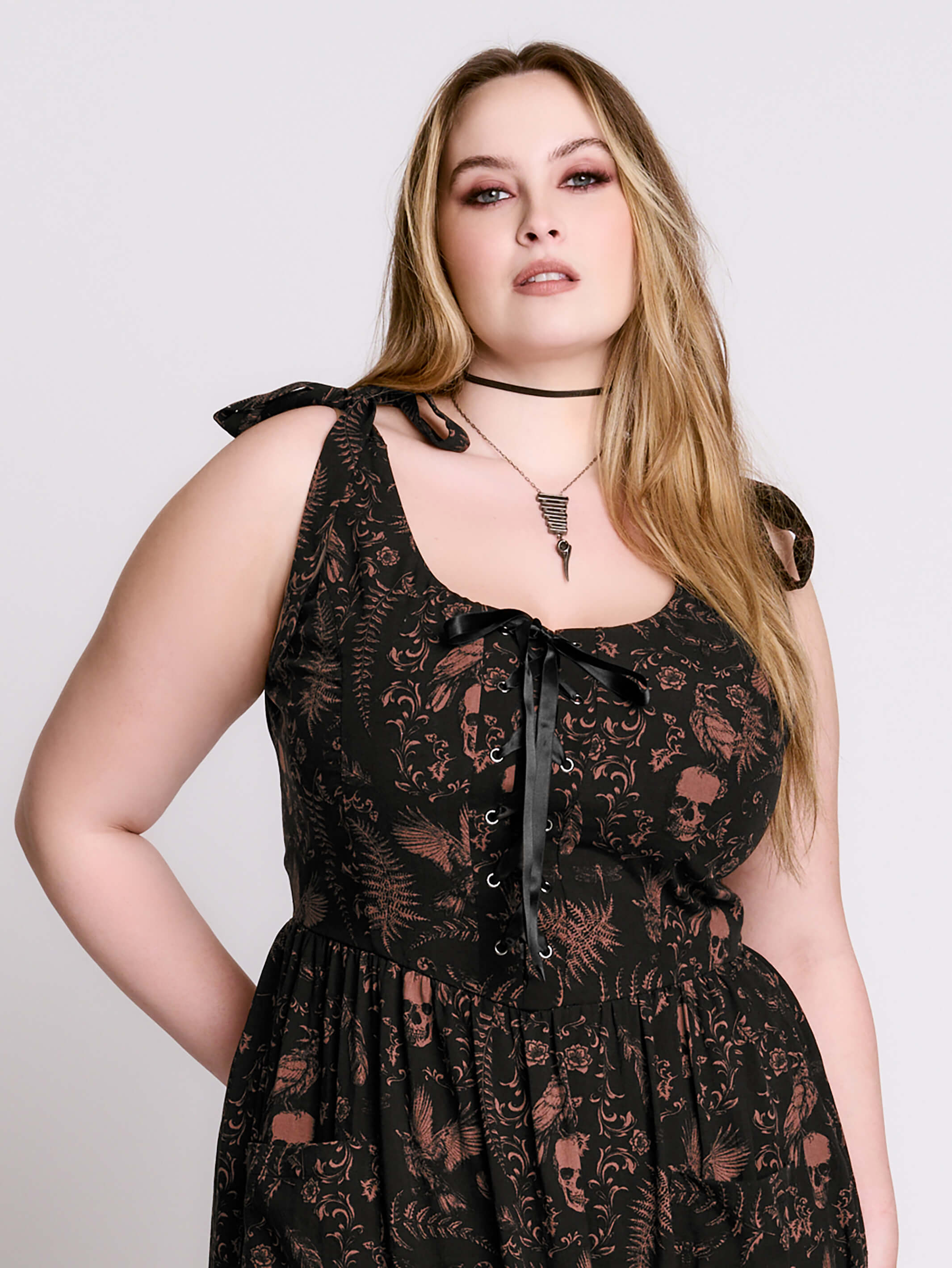 ANTIQUE SKULL SUN DRESS