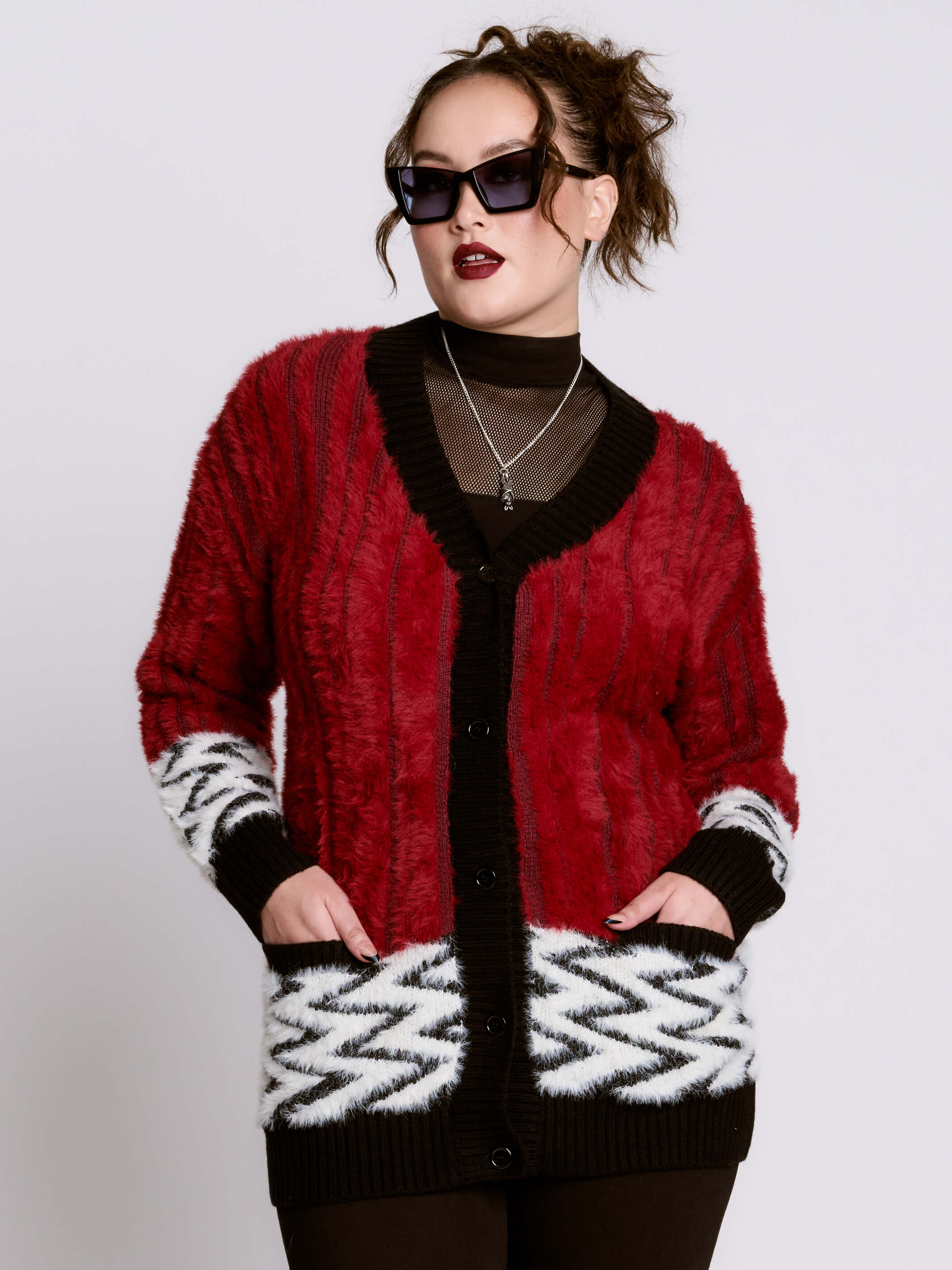 BLACK LODGE Cardigan
