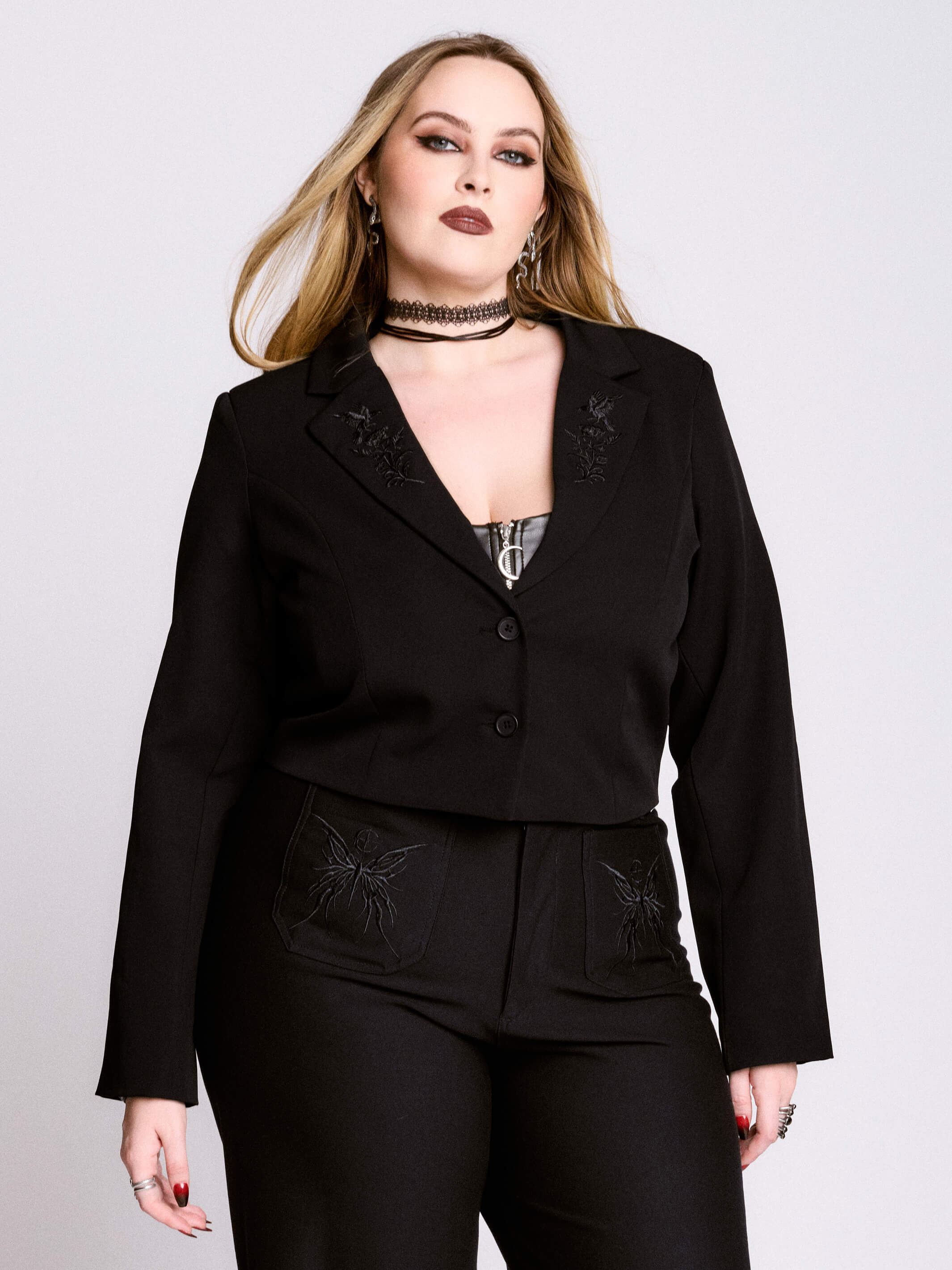 Raven Crop Blazer