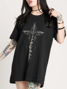 VICTORIAN CROSS T-SHIRT