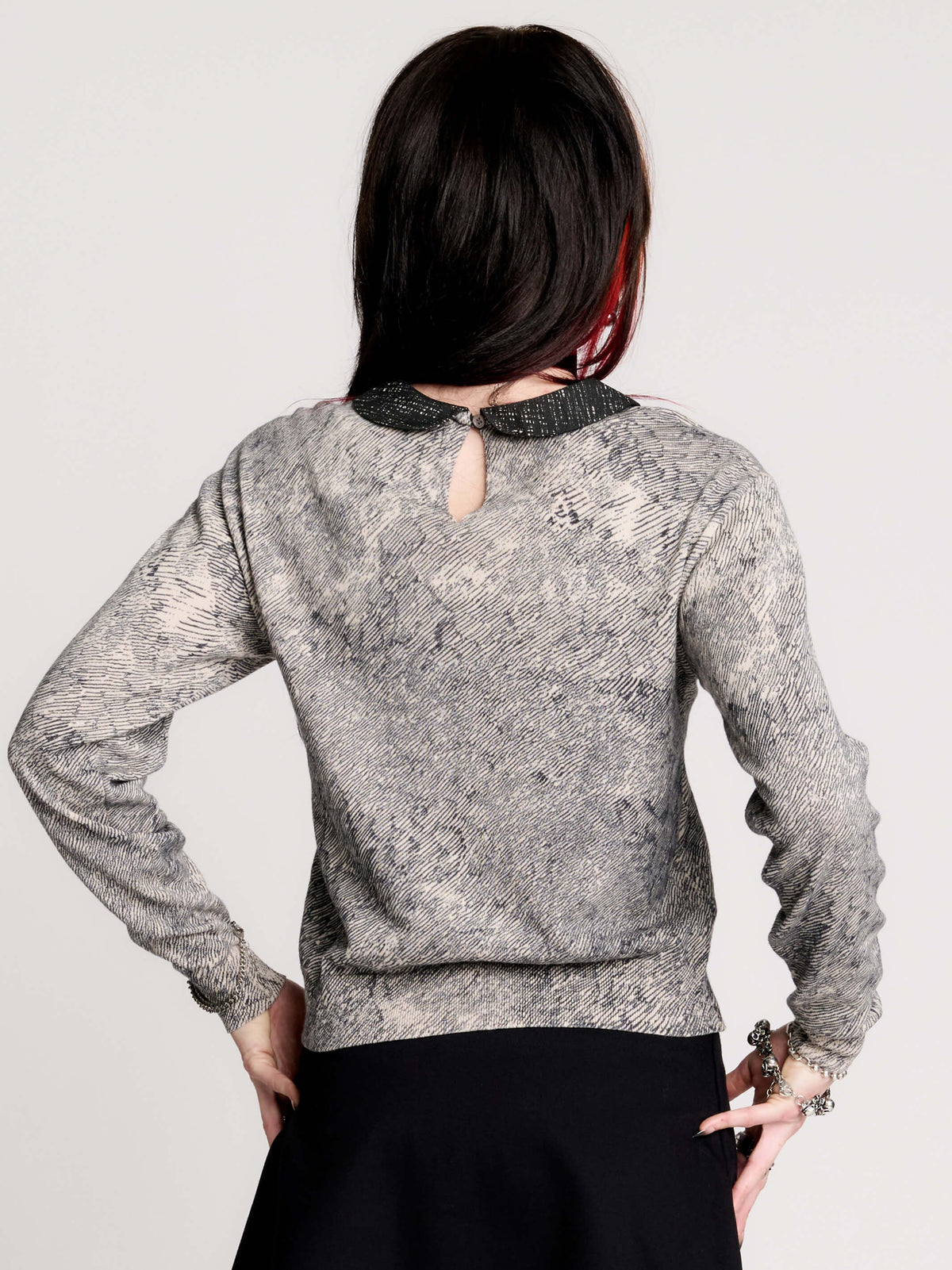 gray marled long-sleeve shirt with a black dragon graphic and a printed Peter Pan collar