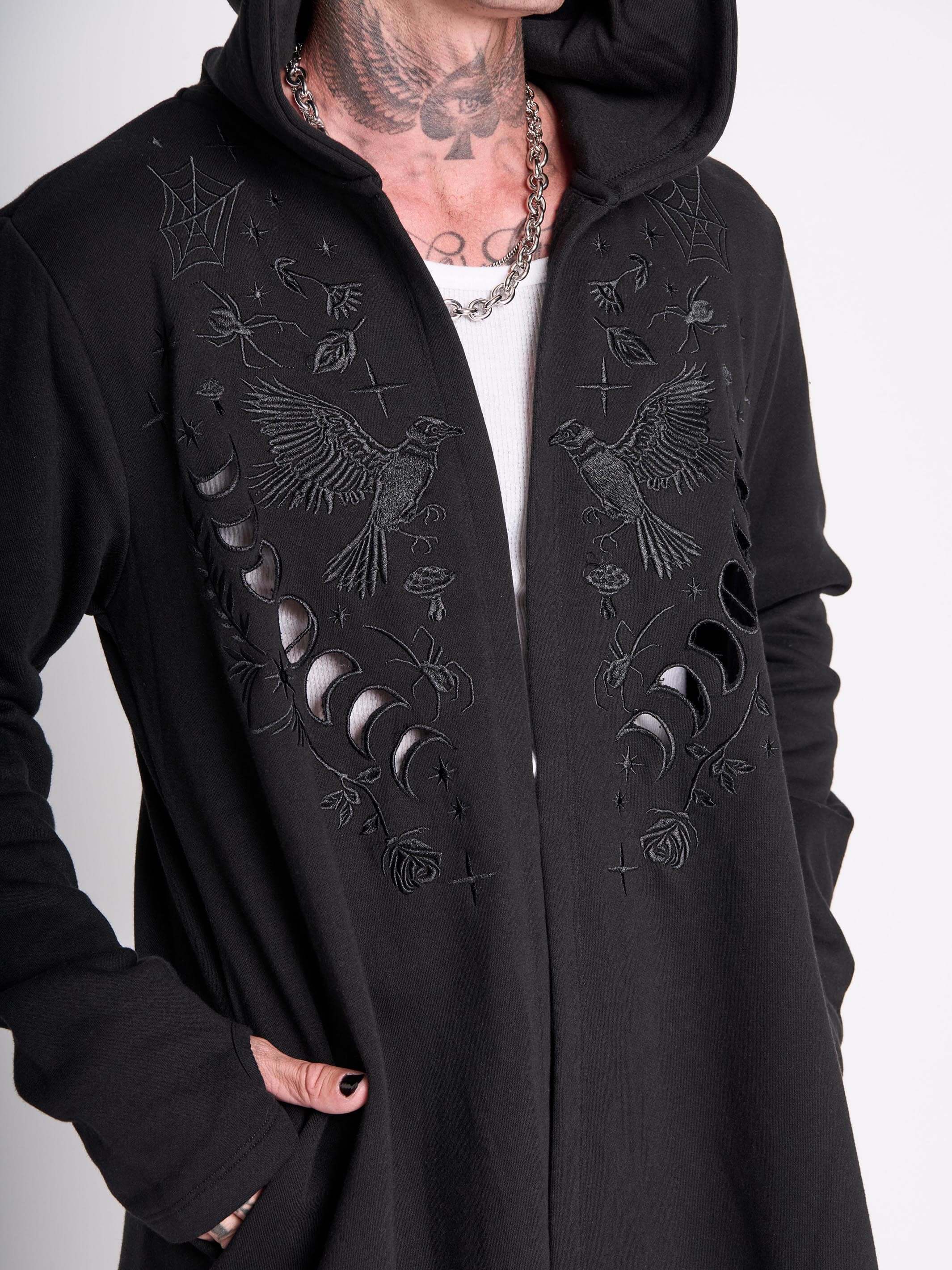 EMBROIDERED RAVEN CLOAK