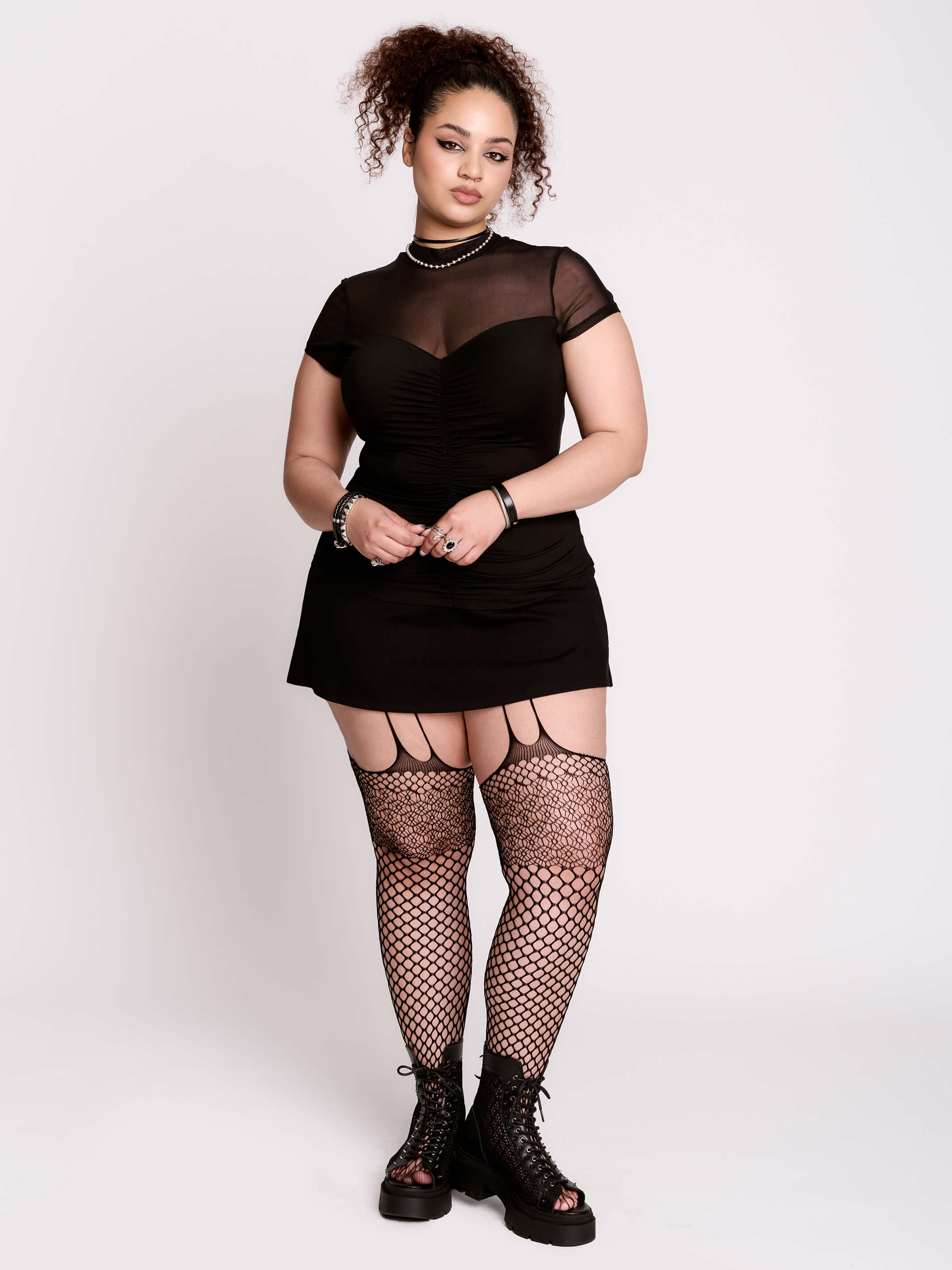 MESH SWEETHEART TOP