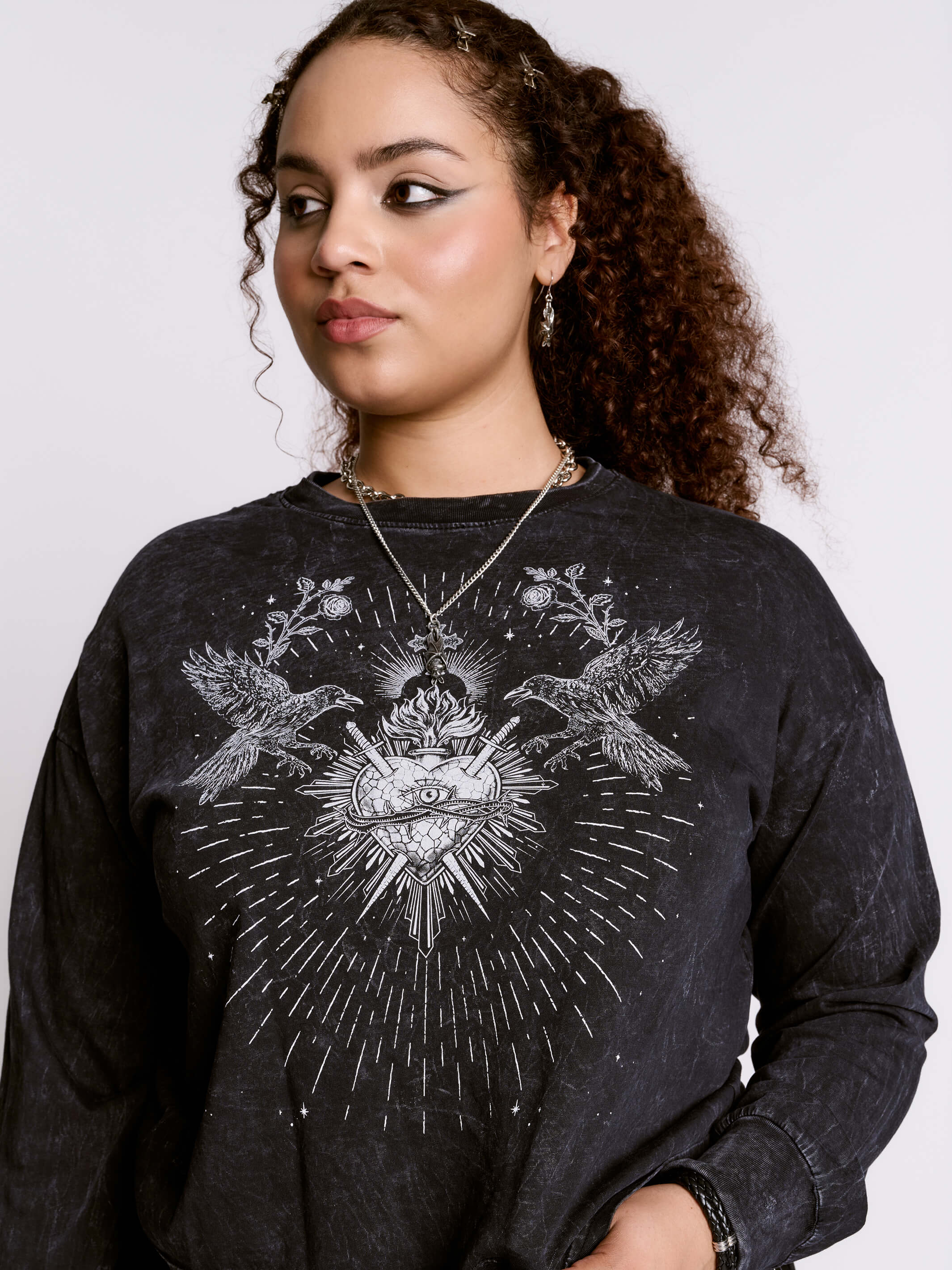 SACRED HEART CROPPED TOP MINERAL WASH