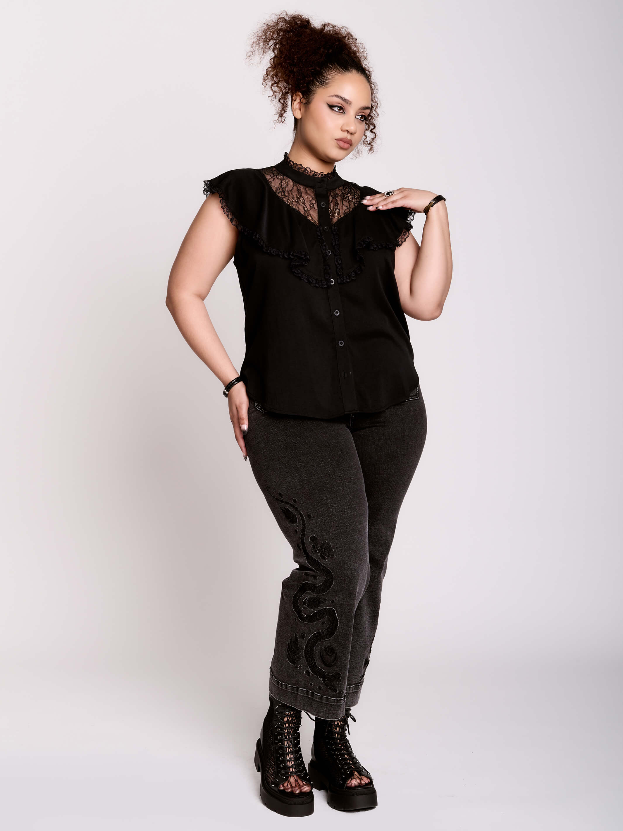 BLACK VICTORIAN LACE BLOUSE