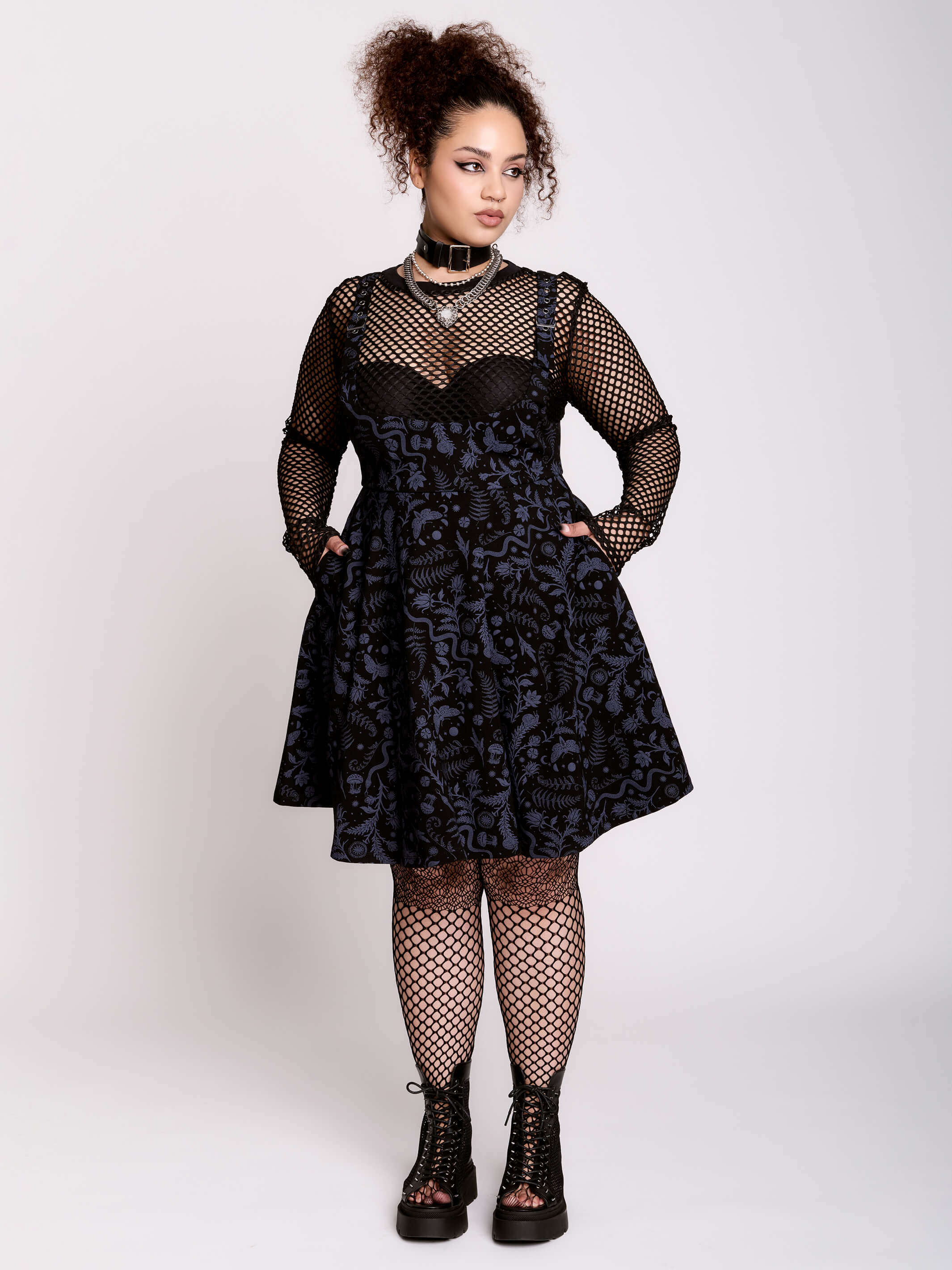 WITCHING HOUR PINAFORE